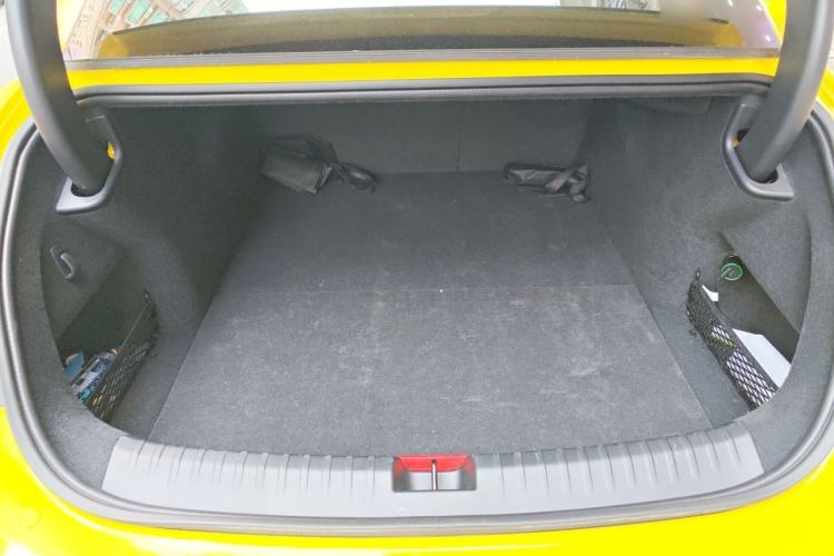 Used Xiaomi Auto SU7 Ultra 2025 Ultra Model Trunk