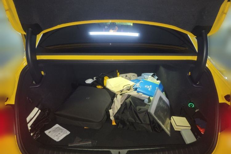 Used Xiaomi Auto SU7 Ultra 2025 Ultra Model Trunk