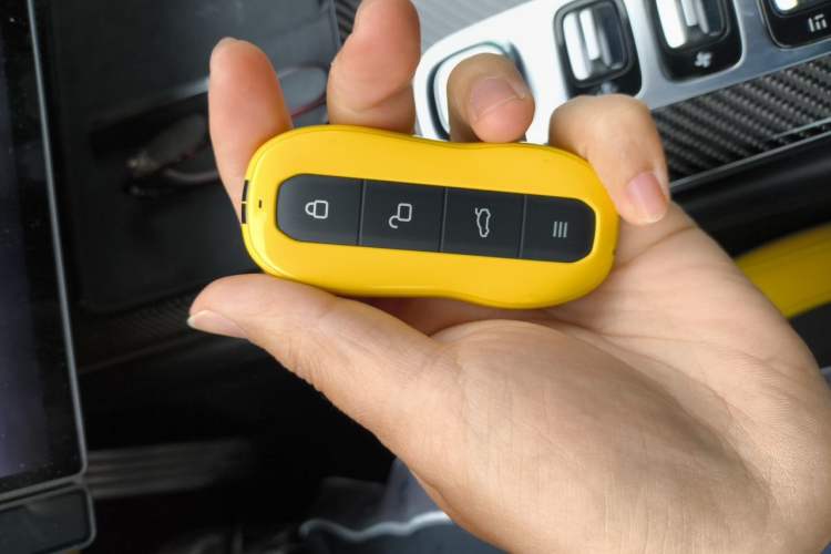 Used Xiaomi Auto SU7 Ultra 2025 Ultra Model Vehicle Key