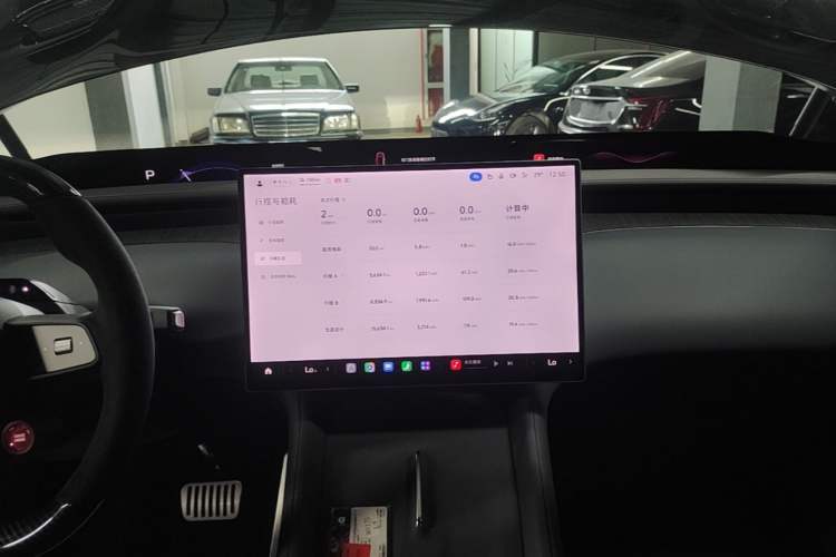 Used Xiaomi Auto YU7 2025 Ultra-Long Range High-Performance All-Wheel-Drive Max Edition Audio And AC Panel