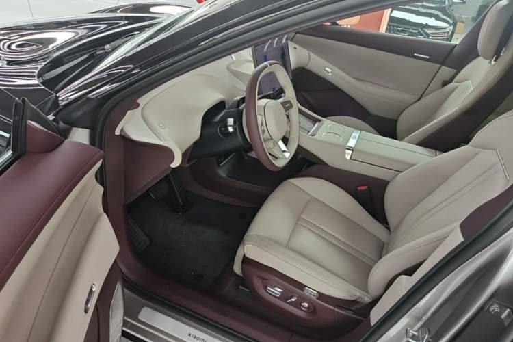 Used Xiaomi Auto YU7 2025 Ultra-Long Range Rear-Wheel Drive Version Driver Seat