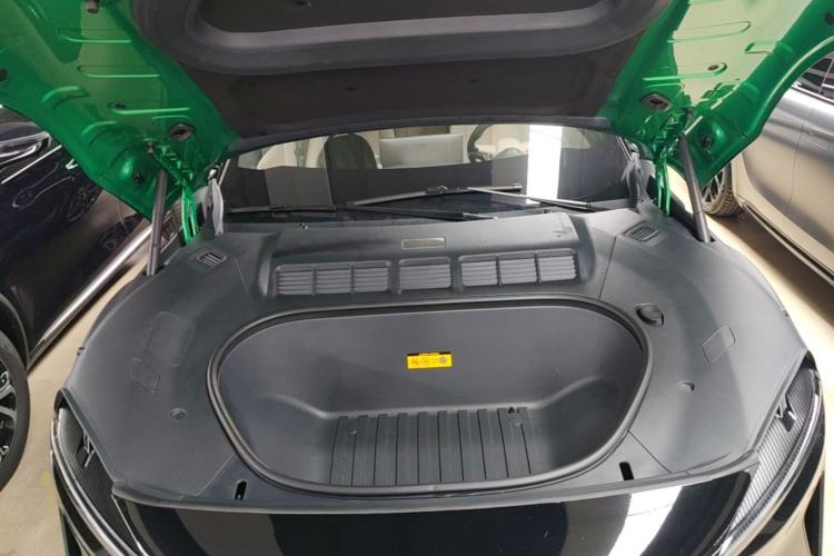 Used Xiaomi Auto YU7 2025 Ultra-Long Range All-Wheel Drive Pro Version Engine Bay