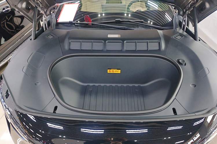 Used Xiaomi Auto YU7 2025 Ultra-Long Range All-Wheel Drive Pro Version Engine Bay