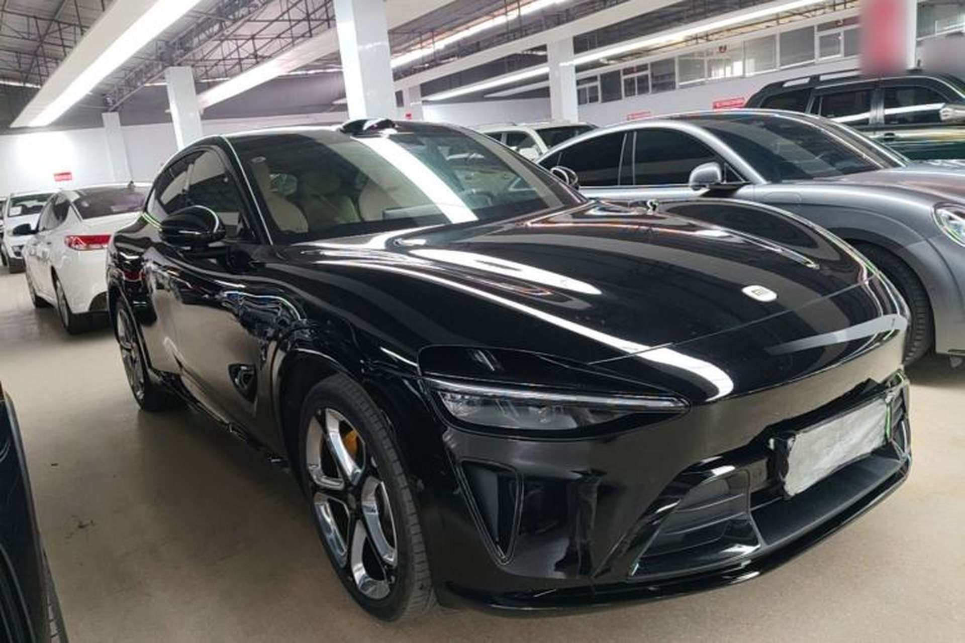 Used Xiaomi Auto YU7 2025 Ultra-Long Range All-Wheel Drive Pro Version Exterior 1