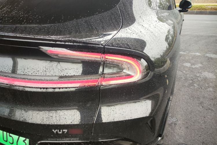 Used Xiaomi Auto YU7 2025 Ultra-Long Range High-Performance All-Wheel-Drive Max Edition Exterior 3