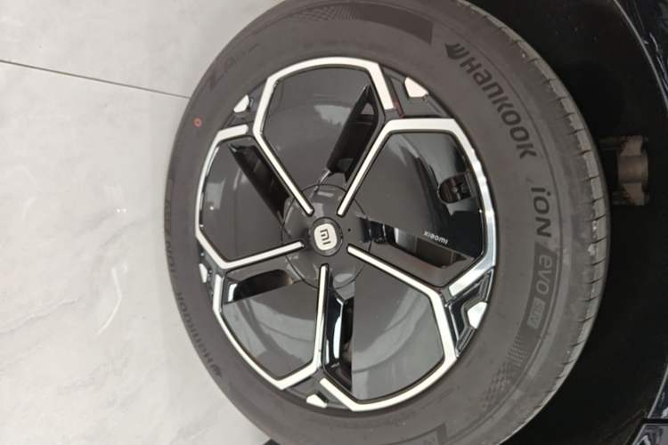 Used Xiaomi Auto YU7 2025 Ultra-Long Range Rear-Wheel Drive Version Exterior 5