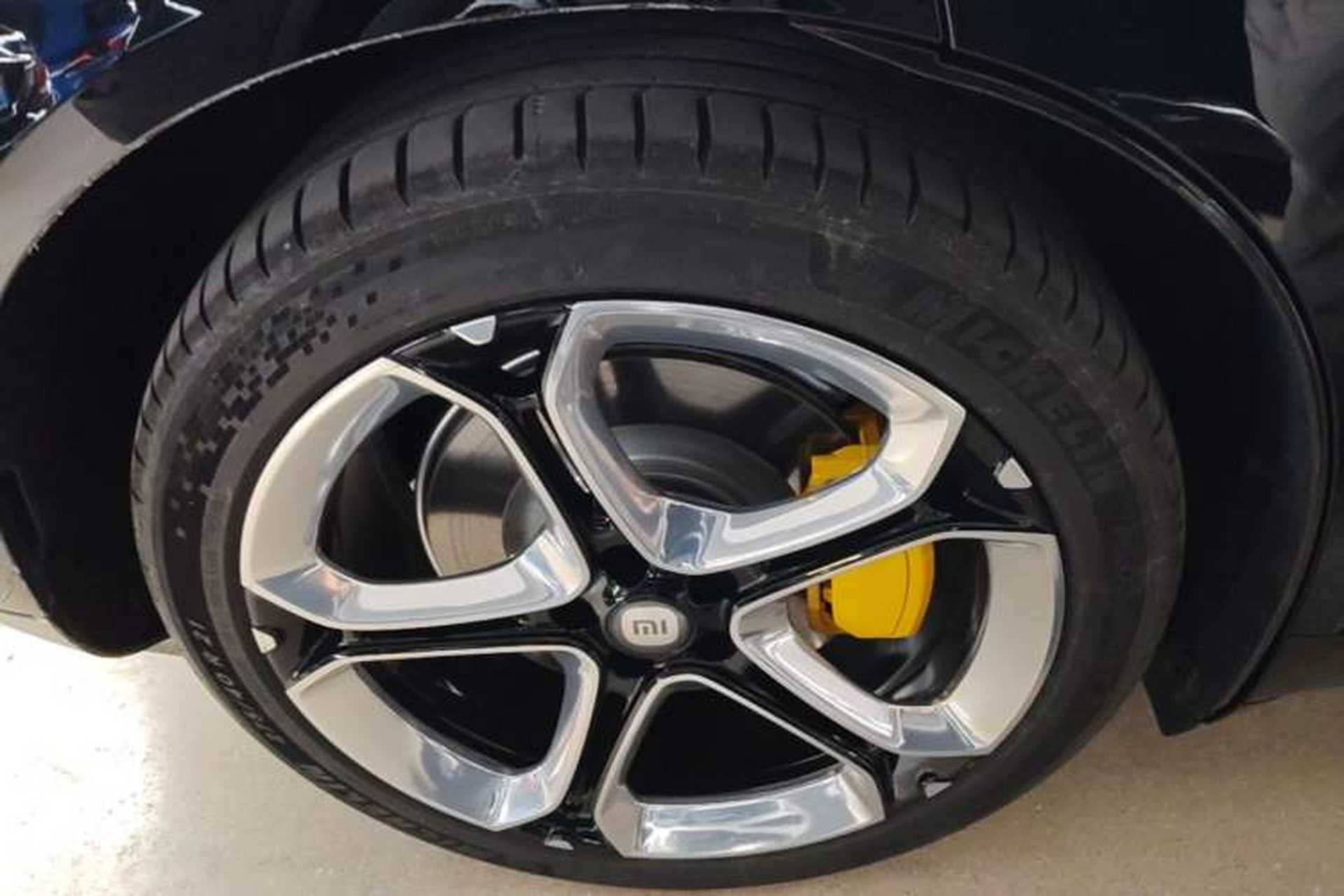 Used Xiaomi Auto YU7 2025 Ultra-Long Range All-Wheel Drive Pro Version Exterior 5