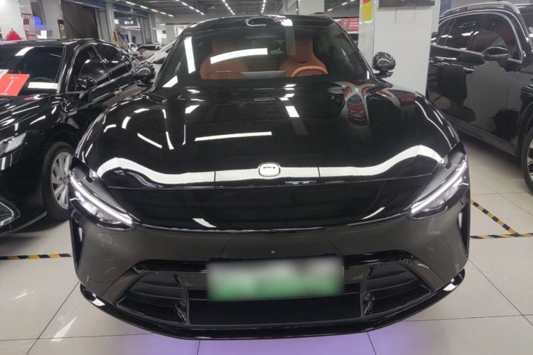 Used Xiaomi Auto YU7 2025 Ultra-Long Range High-Performance All-Wheel-Drive Max Edition Front