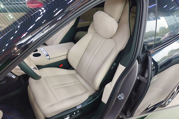 Used Xiaomi Auto YU7 2025 Ultra-Long Range All-Wheel Drive Pro Version Left Front Seat