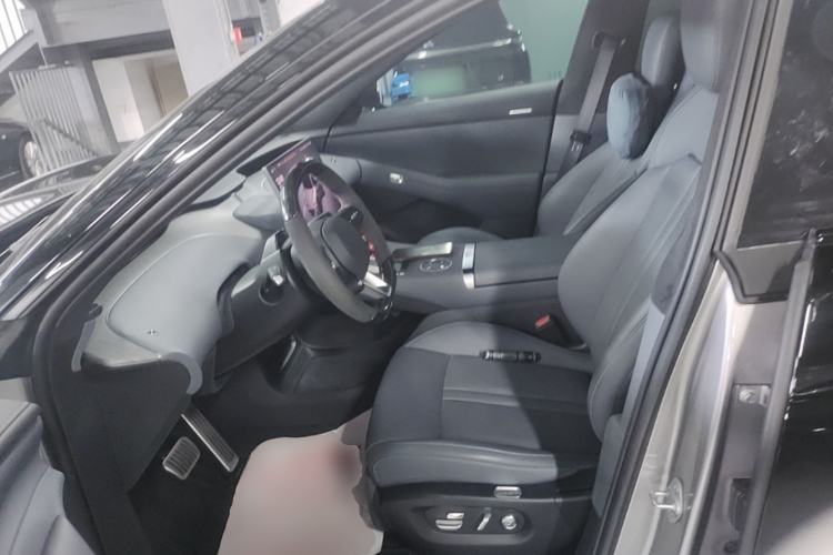 Used Xiaomi Auto YU7 2025 Ultra-Long Range High-Performance All-Wheel-Drive Max Edition Left Front Seat