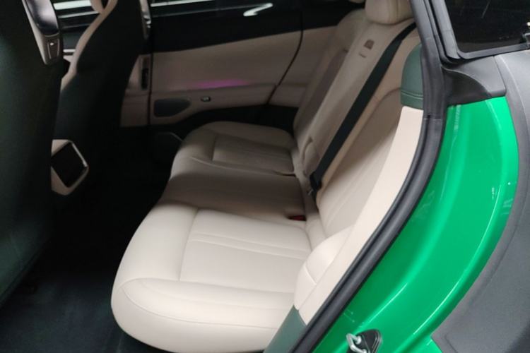 Used Xiaomi Auto YU7 2025 Ultra-Long Range All-Wheel Drive Pro Version Left Rear Seat