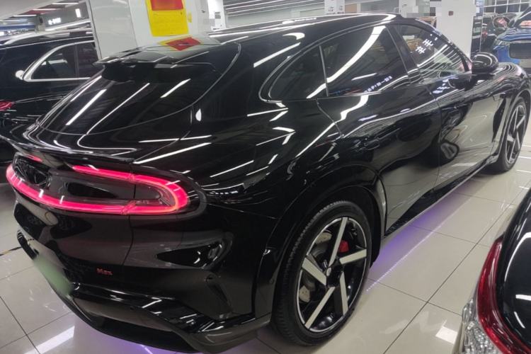 Used Xiaomi Auto YU7 2025 Ultra-Long Range High-Performance All-Wheel-Drive Max Edition Rear Right 45 Deg
