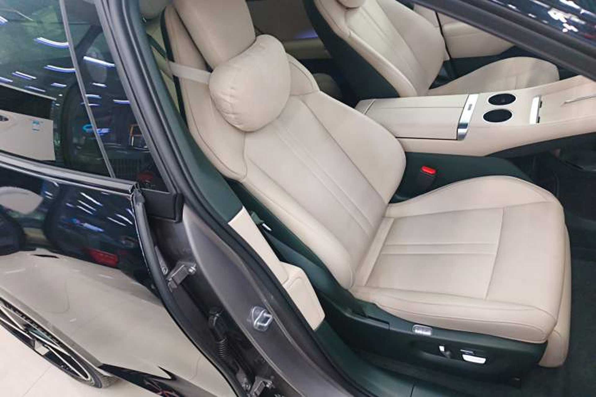 Used Xiaomi Auto YU7 2025 Ultra-Long Range All-Wheel Drive Pro Version Right Front Seat
