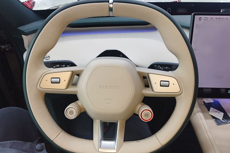 Used Xiaomi Auto YU7 2025 Ultra-Long Range All-Wheel Drive Pro Version Steering Wheel