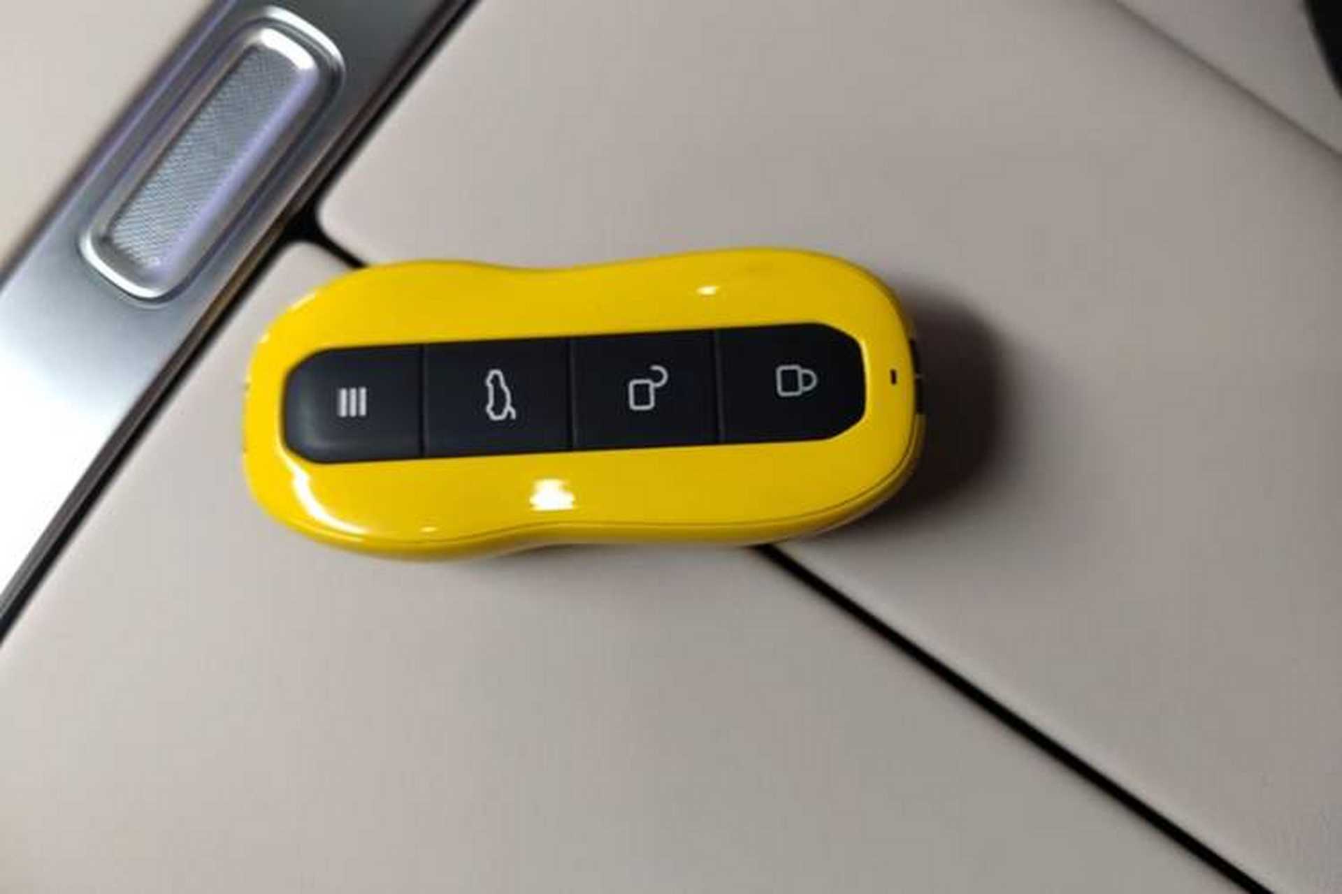 Used Xiaomi Auto YU7 2025 Ultra-Long Range All-Wheel Drive Pro Version Vehicle Key