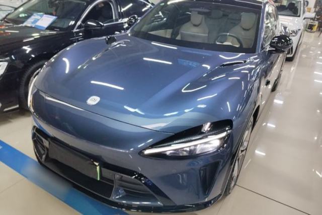 Used Xiaomi Auto YU7 2025 Ultra-Long Range High-Performance All-Wheel-Drive Max Edition