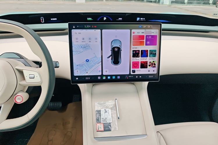 Used Xiaomi Auto YU7 2025 Ultra-Long Range High-Performance All-Wheel-Drive Max Edition Audio And AC Panel