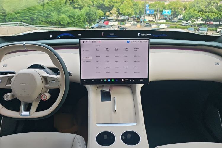 Used Xiaomi Auto YU7 2025 Ultra-Long Range Rear-Wheel Drive Version Audio And AC Panel