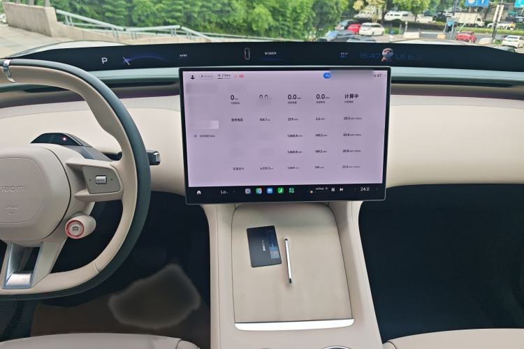 Used Xiaomi Auto YU7 2025 Ultra-Long Range High-Performance All-Wheel-Drive Max Edition Audio And AC Panel