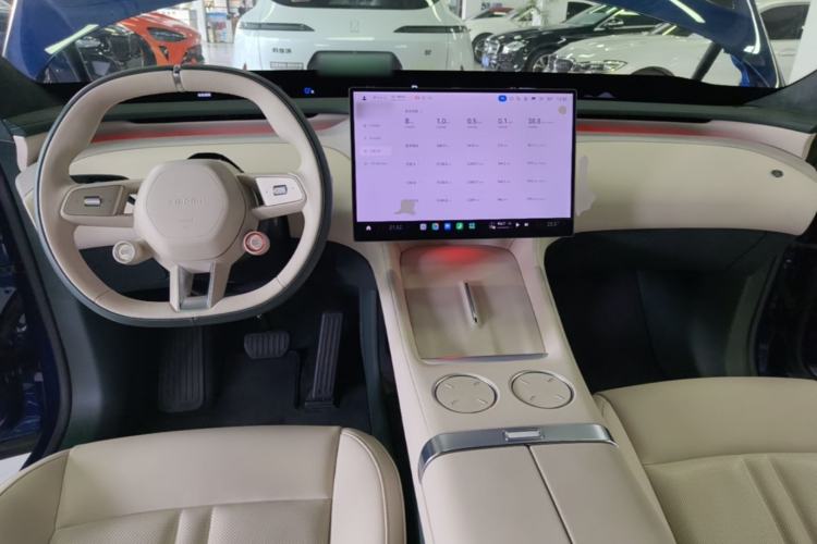 Used Xiaomi Auto YU7 2025 Ultra-Long Range High-Performance All-Wheel-Drive Max Edition Center Console