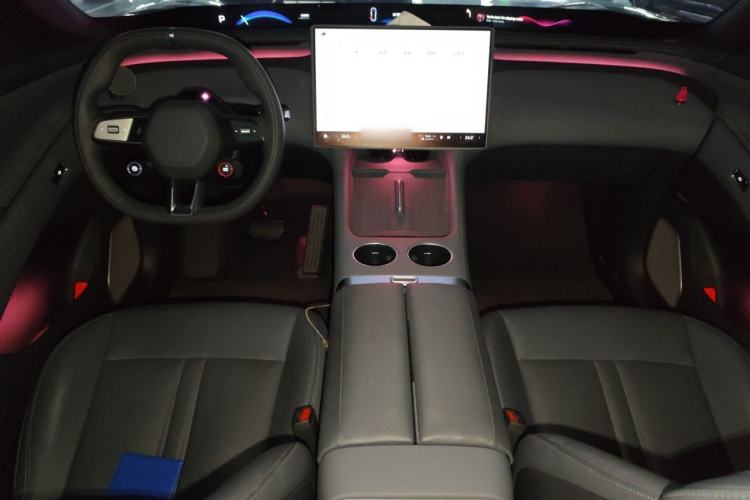 Used Xiaomi Auto YU7 2025 Ultra-Long Range All-Wheel Drive Pro Version Center Console