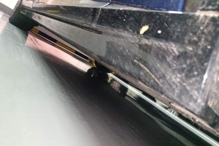 Used Xiaomi Auto YU7 2025 Ultra-Long Range High-Performance All-Wheel-Drive Max Edition Chassis Front Right