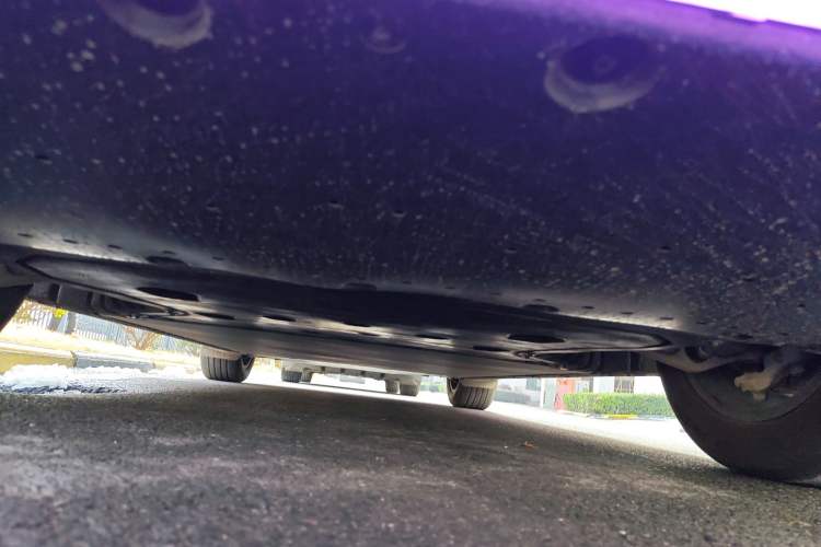 Used Xiaomi Auto YU7 2025 Ultra-Long Range Rear-Wheel Drive Version Chassis Front