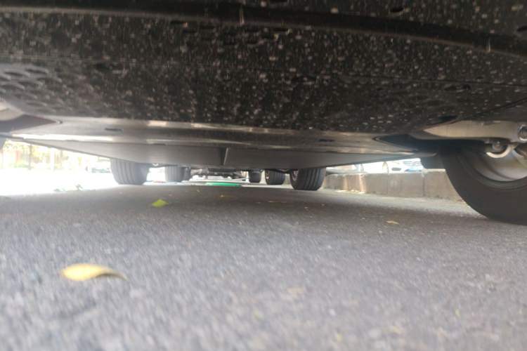 Used Xiaomi Auto YU7 2025 Ultra-Long Range Rear-Wheel Drive Version Chassis Rear