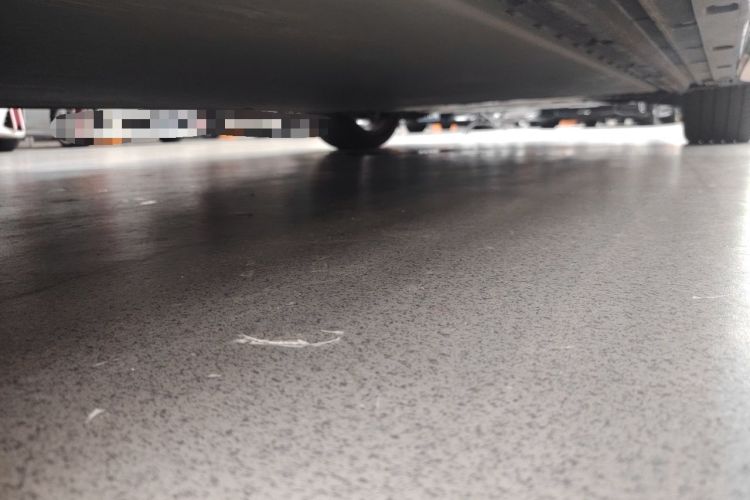Used Xiaomi Auto YU7 2025 Ultra-Long Range High-Performance All-Wheel-Drive Max Edition Chassis Rear Right