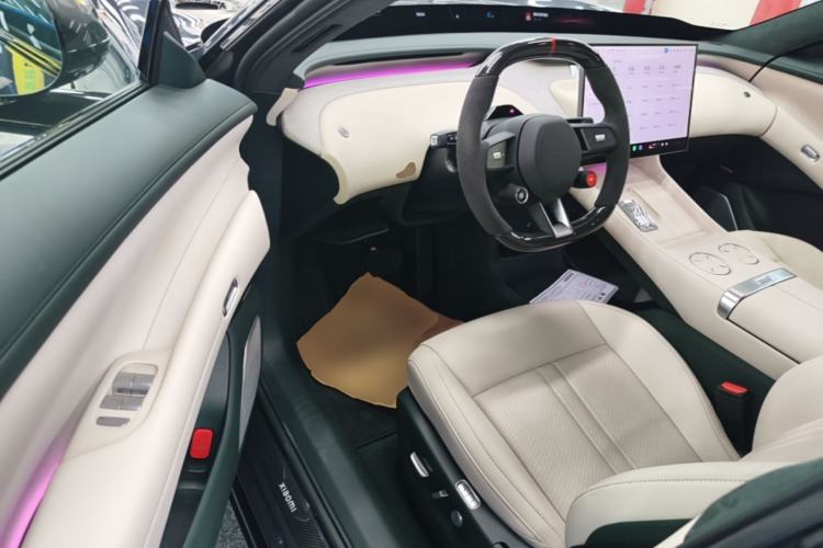 Used Xiaomi Auto YU7 2025 Ultra-Long Range High-Performance All-Wheel-Drive Max Edition Driver Seat
