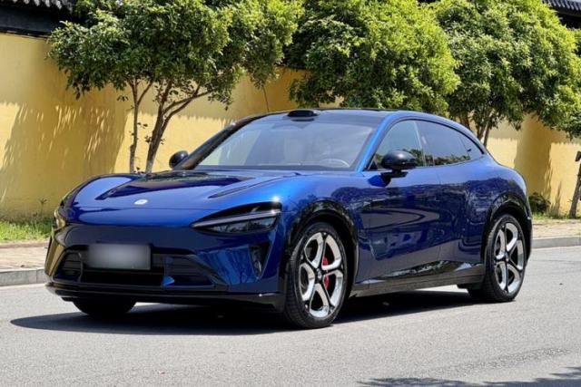 Used Xiaomi Auto YU7 2025 Ultra-Long Range High-Performance All-Wheel-Drive Max Edition