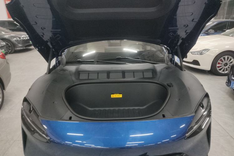 Used Xiaomi Auto YU7 2025 Ultra-Long Range High-Performance All-Wheel-Drive Max Edition Engine Bay