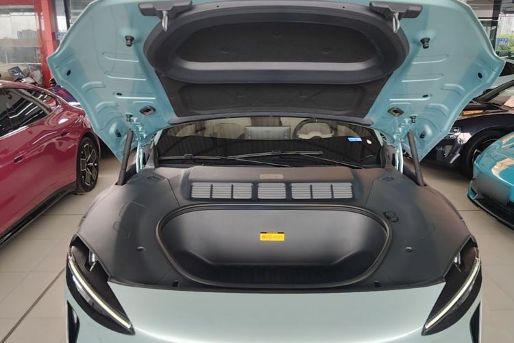 Used Xiaomi Auto YU7 2025 Ultra-Long Range Rear-Wheel Drive Version Engine Bay
