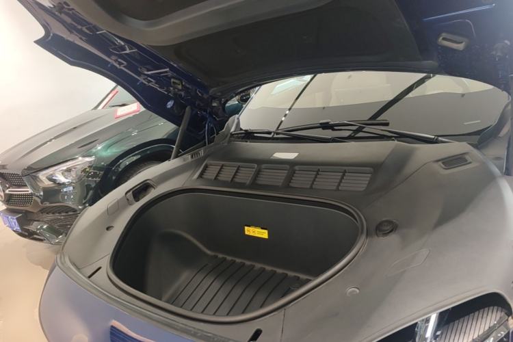 Used Xiaomi Auto YU7 2025 Ultra-Long Range High-Performance All-Wheel-Drive Max Edition Engine Bay