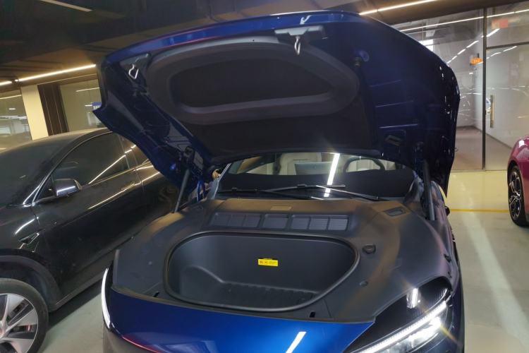 Used Xiaomi Auto YU7 2025 Ultra-Long Range Rear-Wheel Drive Version Engine Bay