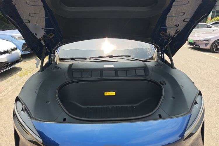 Used Xiaomi Auto YU7 2025 Ultra-Long Range High-Performance All-Wheel-Drive Max Edition Engine Bay