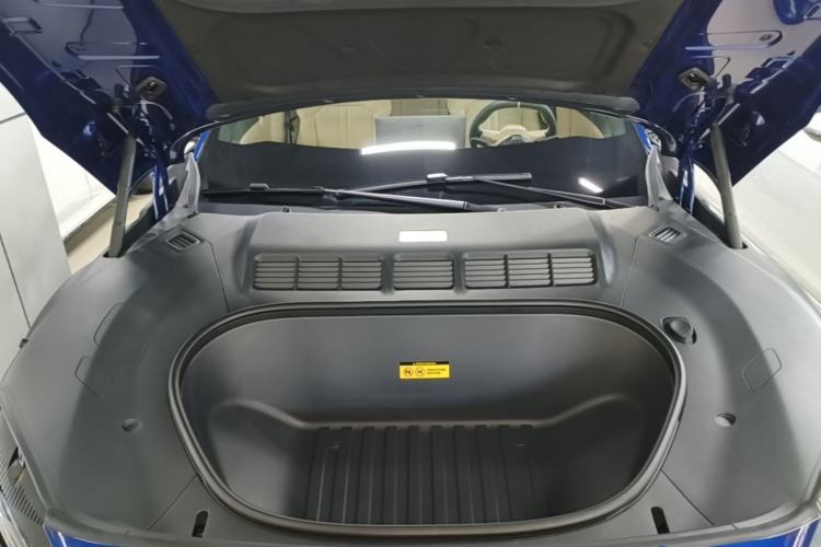 Used Xiaomi Auto YU7 2025 Ultra-Long Range High-Performance All-Wheel-Drive Max Edition Engine Bay