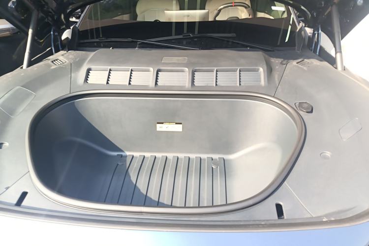Used Xiaomi Auto YU7 2025 Ultra-Long Range High-Performance All-Wheel-Drive Max Edition Engine Bay