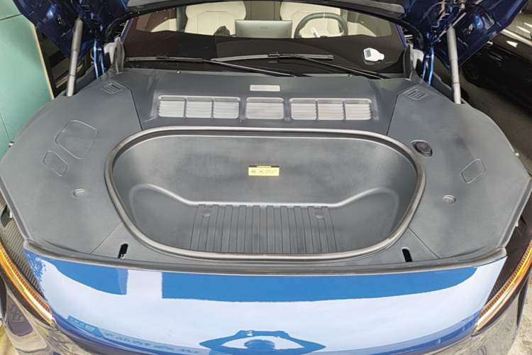 Used Xiaomi Auto YU7 2025 Ultra-Long Range Rear-Wheel Drive Version Engine Bay