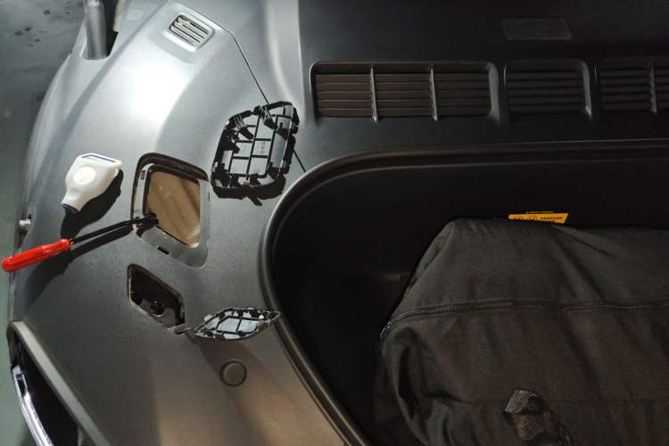 Used Xiaomi Auto YU7 2025 Ultra-Long Range All-Wheel Drive Pro Version Engine Bay Right