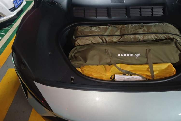 Used Xiaomi Auto YU7 2025 Ultra-Long Range High-Performance All-Wheel-Drive Max Edition Engine Bay Right