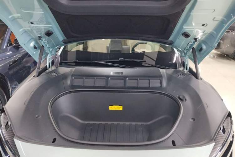 Used Xiaomi Auto YU7 2025 Ultra-Long Range All-Wheel Drive Pro Version Engine Bay