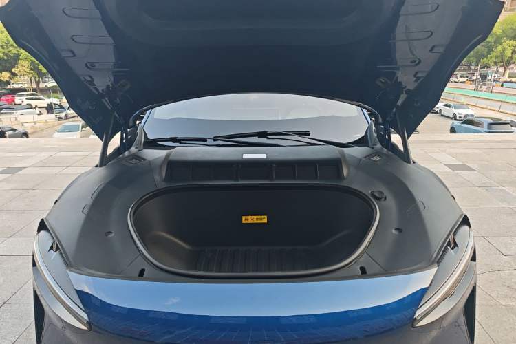 Used Xiaomi Auto YU7 2025 Ultra-Long Range Rear-Wheel Drive Version Engine Bay