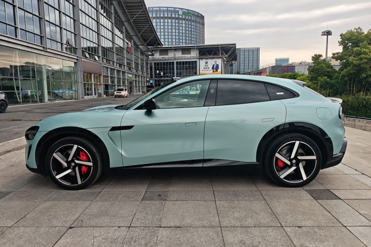 Used Xiaomi Auto YU7 2025 Ultra-Long Range High-Performance All-Wheel-Drive Max Edition Exterior 2