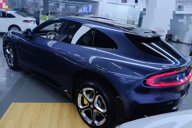 Used Xiaomi Auto YU7 2025 Ultra-Long Range High-Performance All-Wheel-Drive Max Edition Exterior 2
