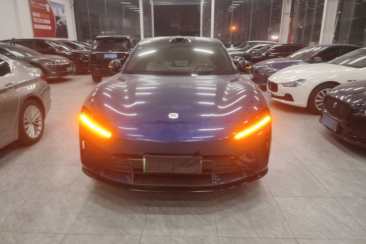 Used Xiaomi Auto YU7 2025 Ultra-Long Range High-Performance All-Wheel-Drive Max Edition Front