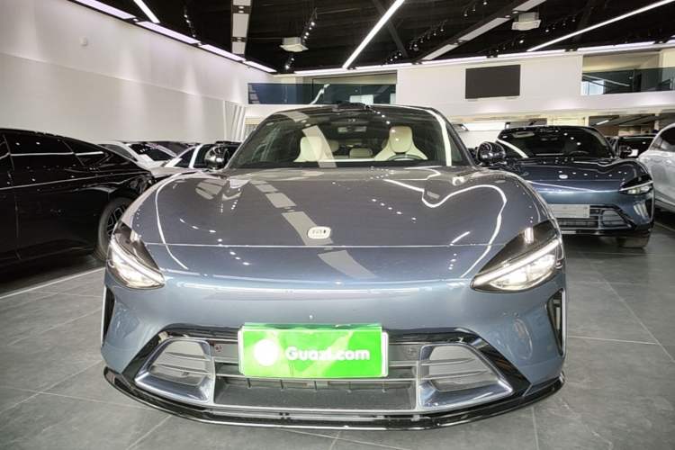 Used Xiaomi Auto YU7 2025 Ultra-Long Range High-Performance All-Wheel-Drive Max Edition Front