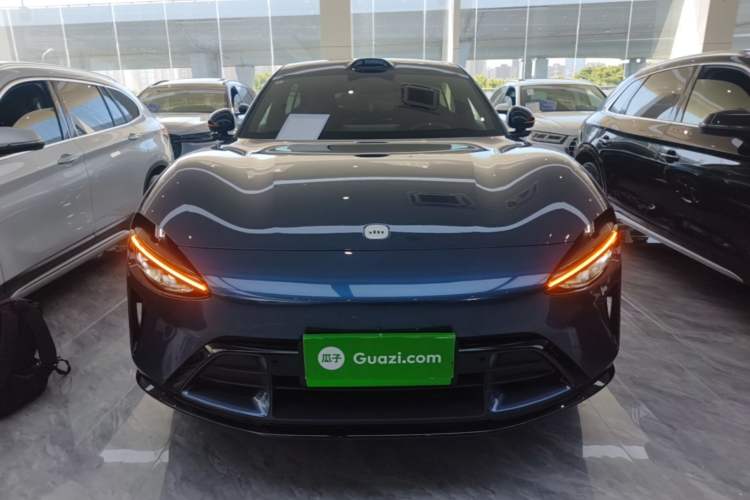 Used Xiaomi Auto YU7 2025 Ultra-Long Range High-Performance All-Wheel-Drive Max Edition Front