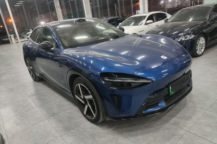 Used Xiaomi Auto YU7 2025 Ultra-Long Range High-Performance All-Wheel-Drive Max Edition Front Right 45 Deg