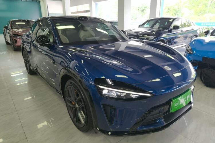 Used Xiaomi Auto YU7 2025 Ultra-Long Range High-Performance All-Wheel-Drive Max Edition Front Right 45 Deg
